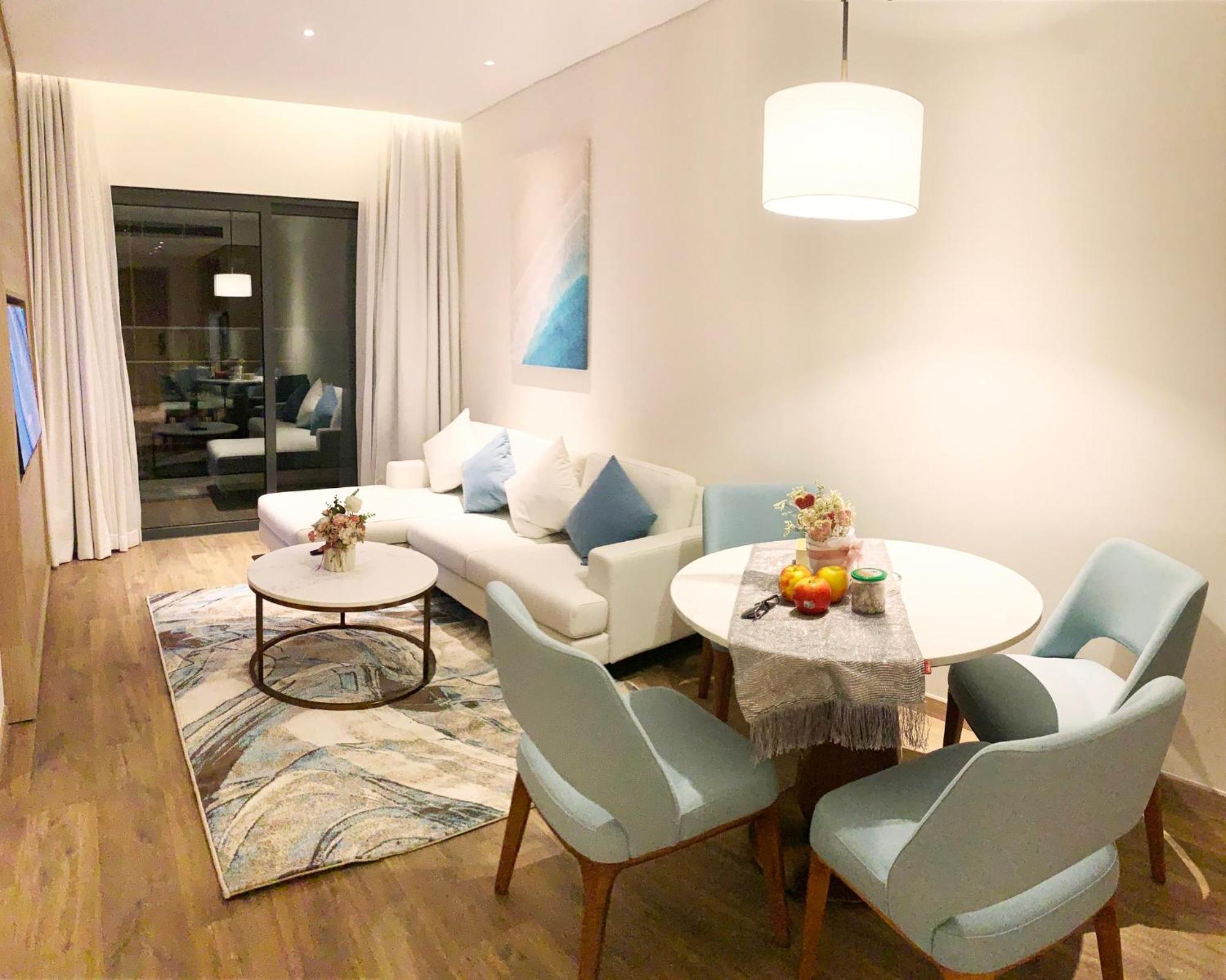 Hb Serviced Apartment - Alacarte Ha Long Buitenkant foto